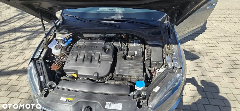 Skoda Superb 2.0 TDI Active - 21