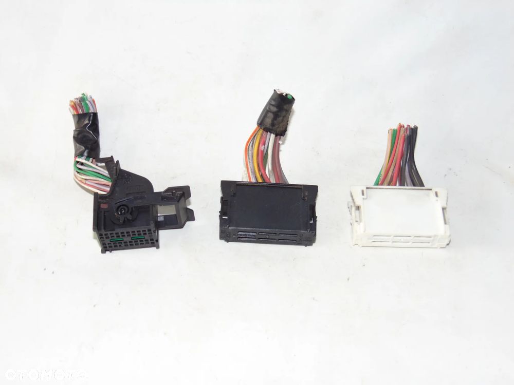 Moduł sterownik UCH-N2 P8200311989 Renault Clio 2 II FL lift 01-09r - 12