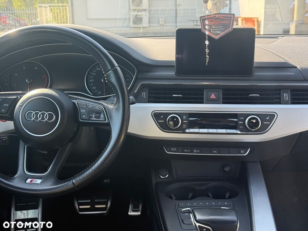 Audi A4 Limousine 2.0 TDI Quattro Sport S tronic - 18