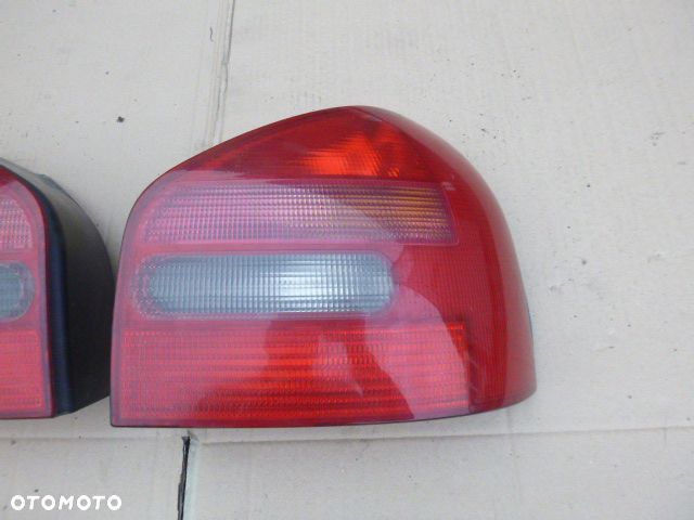 LAMPA LEWY TYŁ LEWA TYLNA PRAWY TYŁ PRAWA TYLNA KOMPLET AUDI A3 8L - 2