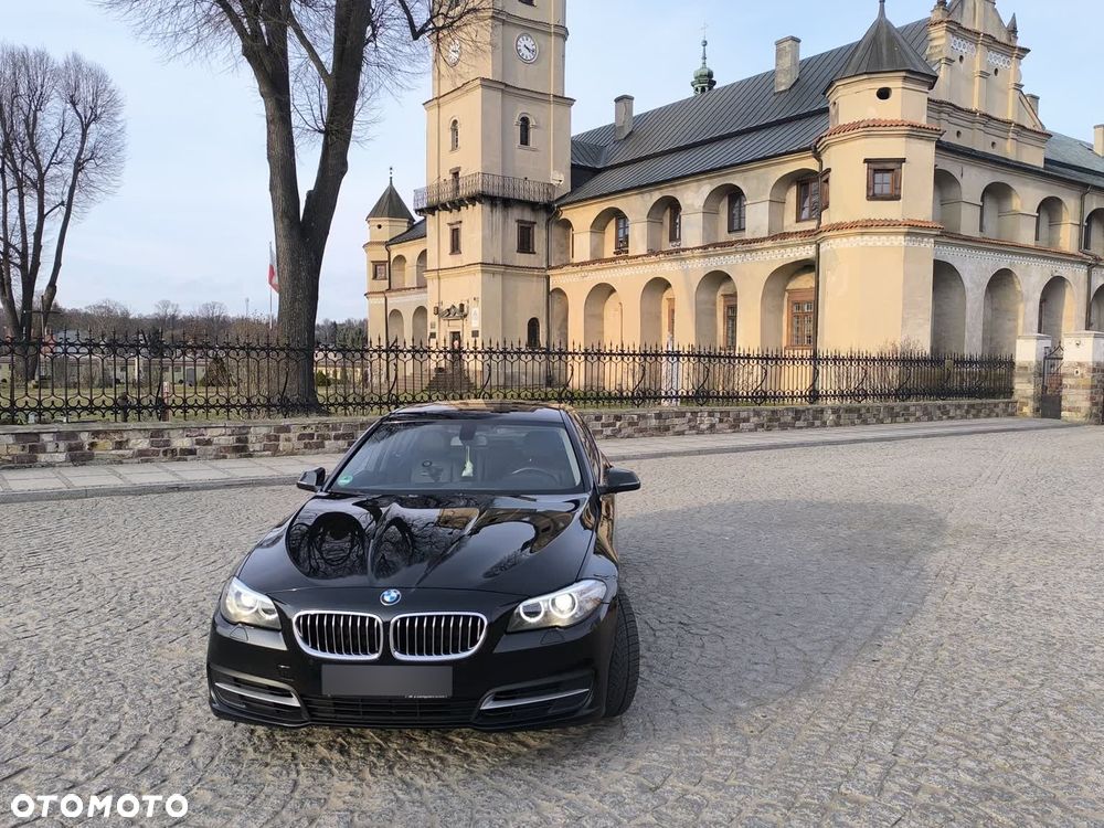 BMW Seria 5 525d - 11