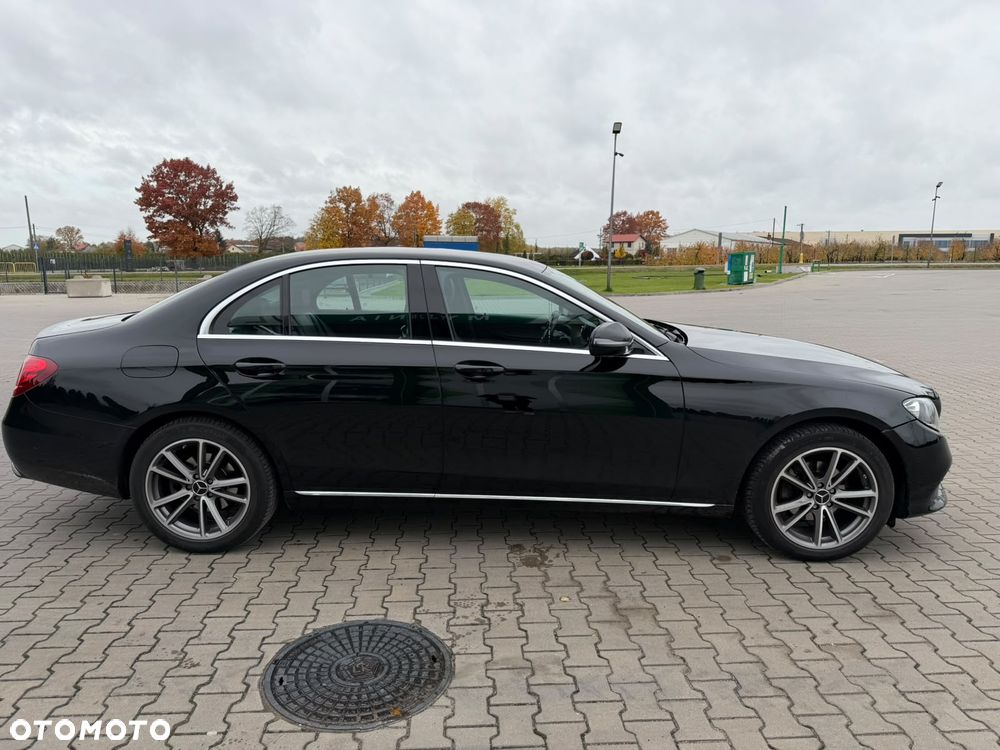 Mercedes-Benz Klasa E 200 d 9G-TRONIC - 3