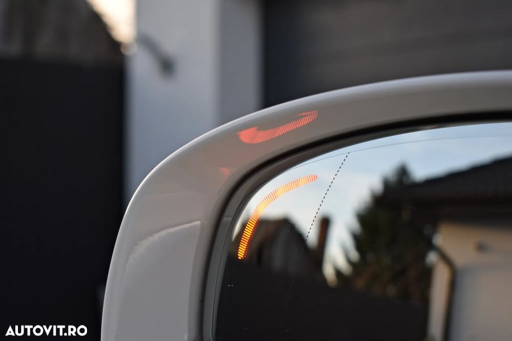 Volvo XC 60 B4 D AWD Geartronic Inscription - 24