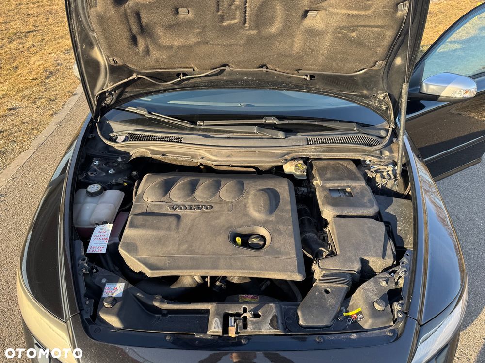 Volvo V50 2.0D R-Design Momentum - 18