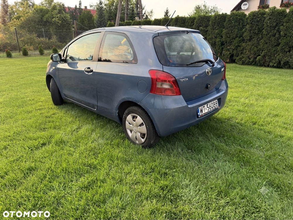Toyota Yaris - 3