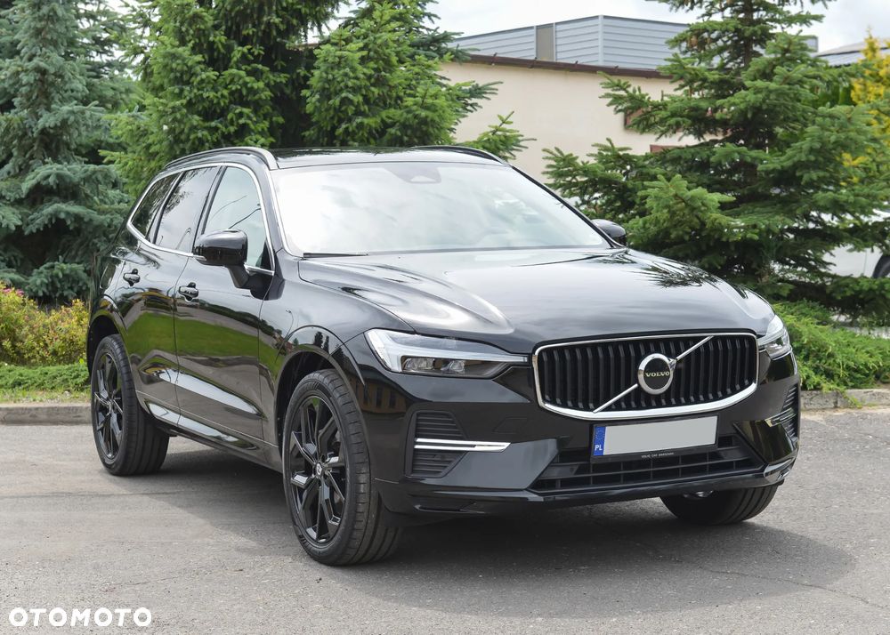 Volvo XC 60 B4 D Momentum - 2