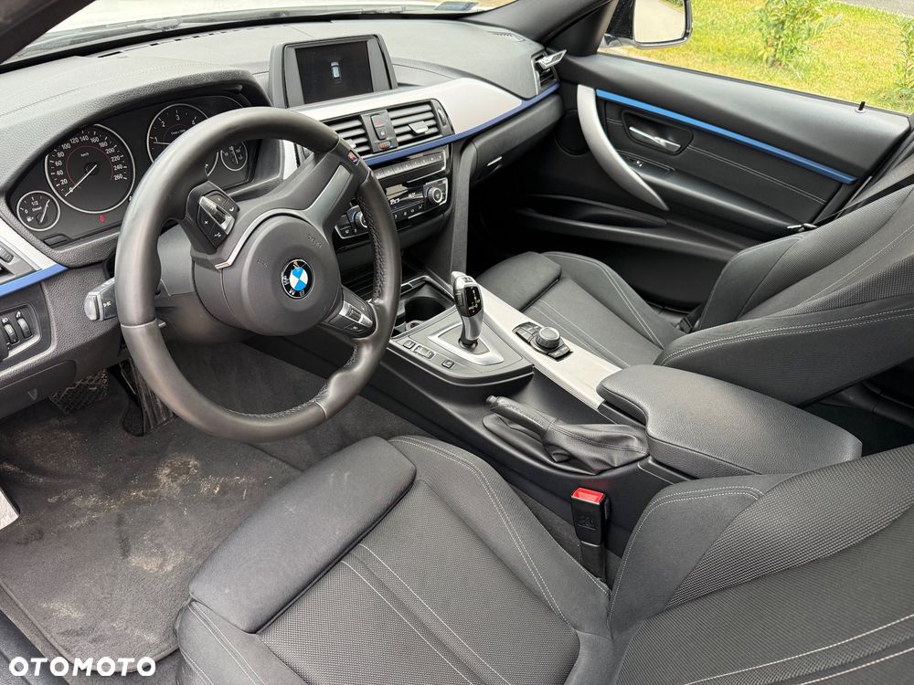 BMW Seria 3 320d - 6