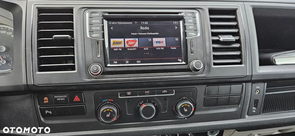 Volkswagen Transporter - 22