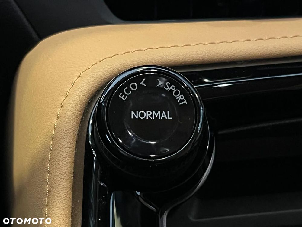 Lexus NX 350h Prestige 2WD - 16