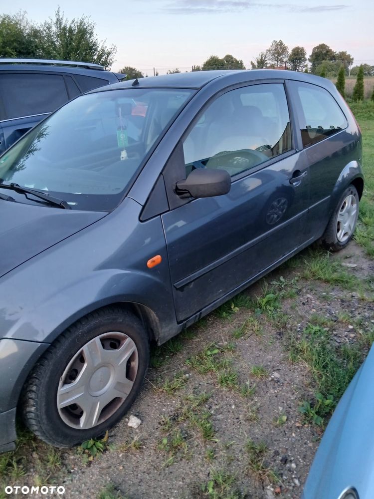 Ford Fiesta - 3