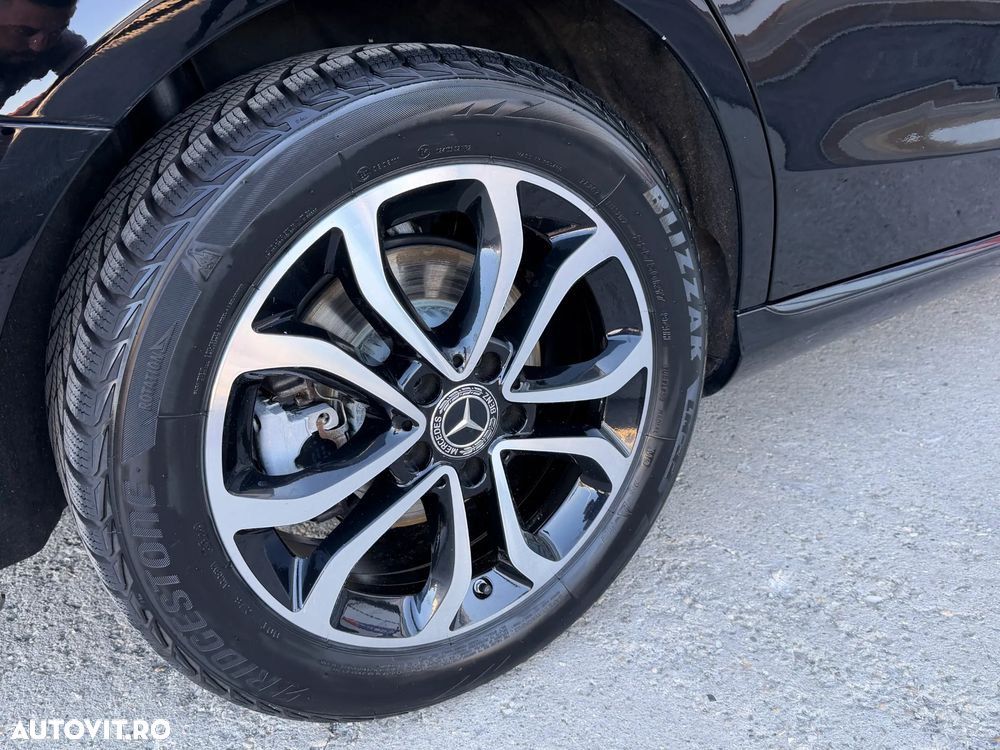 Mercedes-Benz C 180 9G-TRONIC Exclusive - 23