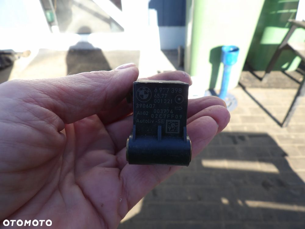 BMW - E60,E61 - CZUJNIK UDERZENIA AIRBAG - 6977398 - 1