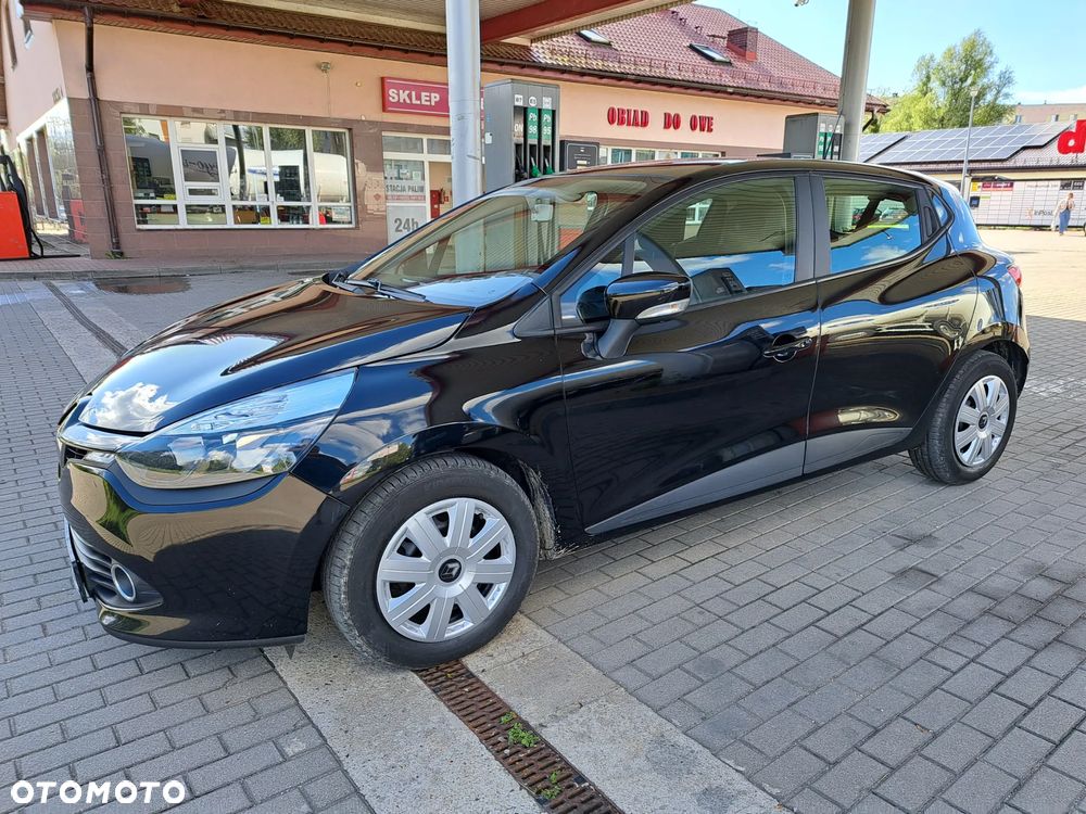 Renault Clio - 12