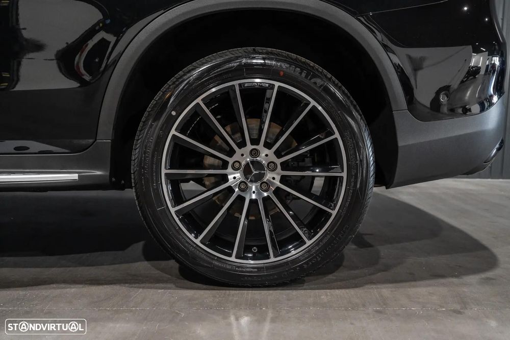 Mercedes-Benz GLC 300 e 4Matic - 32