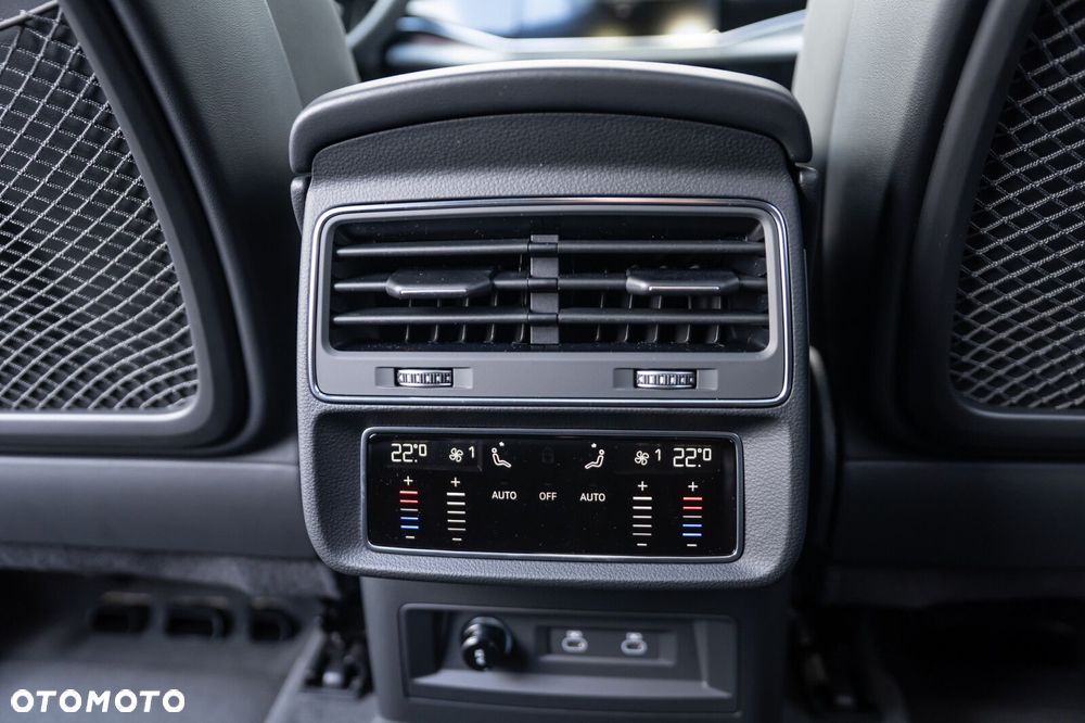 Audi Q8 50 TDI mHEV Quattro Tiptronic - 22