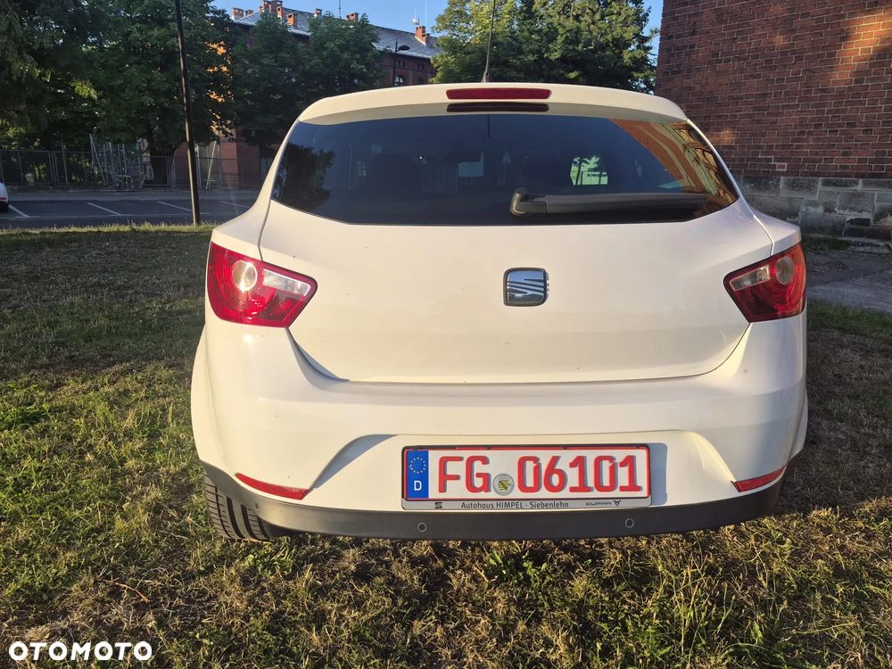 Seat Ibiza SC 1.4 16V SUN - 8