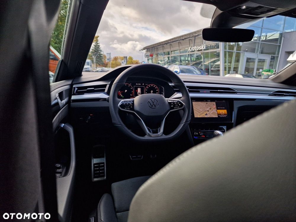 Volkswagen Arteon 2.0 TSI R-Line DSG - 24