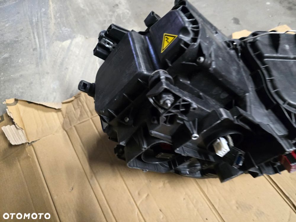 Xenon led lewy przód vw golf VII  sportsvan - 5