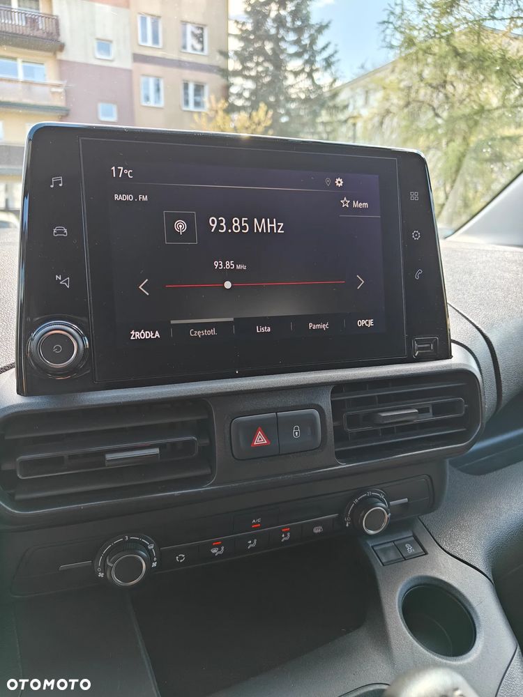 Opel Combo 1.5 CDTI Essentia S&S - 8
