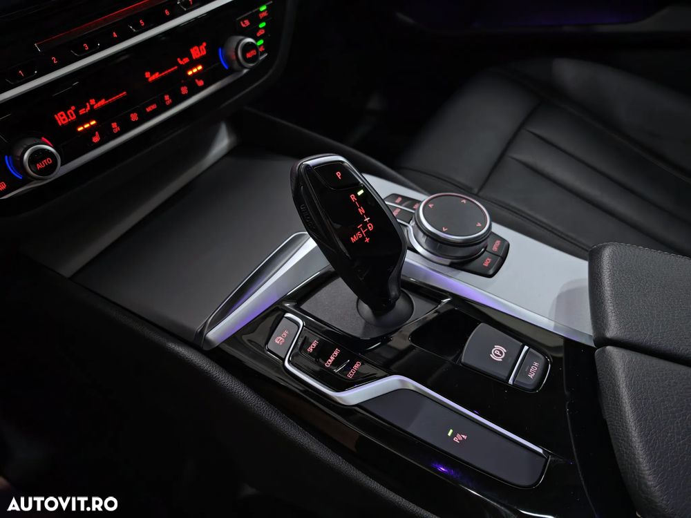 BMW Seria 5 518d Aut. - 22