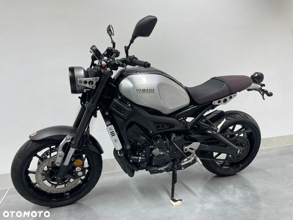 Yamaha XSR - 17
