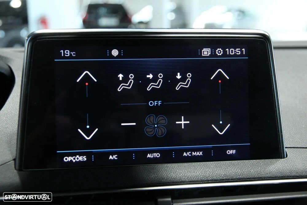 Peugeot 3008 PureTech 130 Stop & Start GPF Active - 21