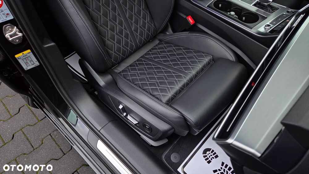 Audi A6 Avant 55 TFSI e quattro S tronic S line - 10