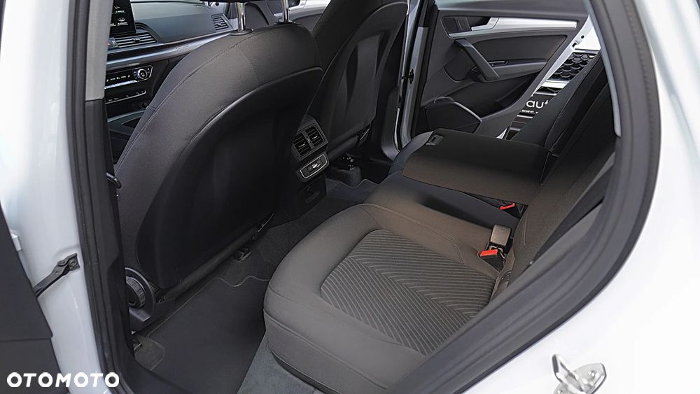 Audi Q5 40 TDI mHEV Quattro Advanced S tronic - 14