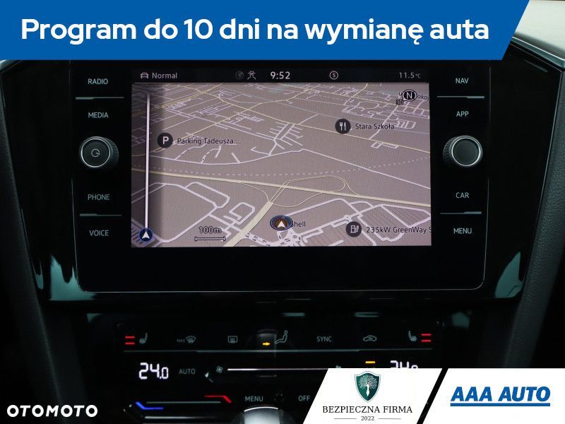 Volkswagen Passat - 19