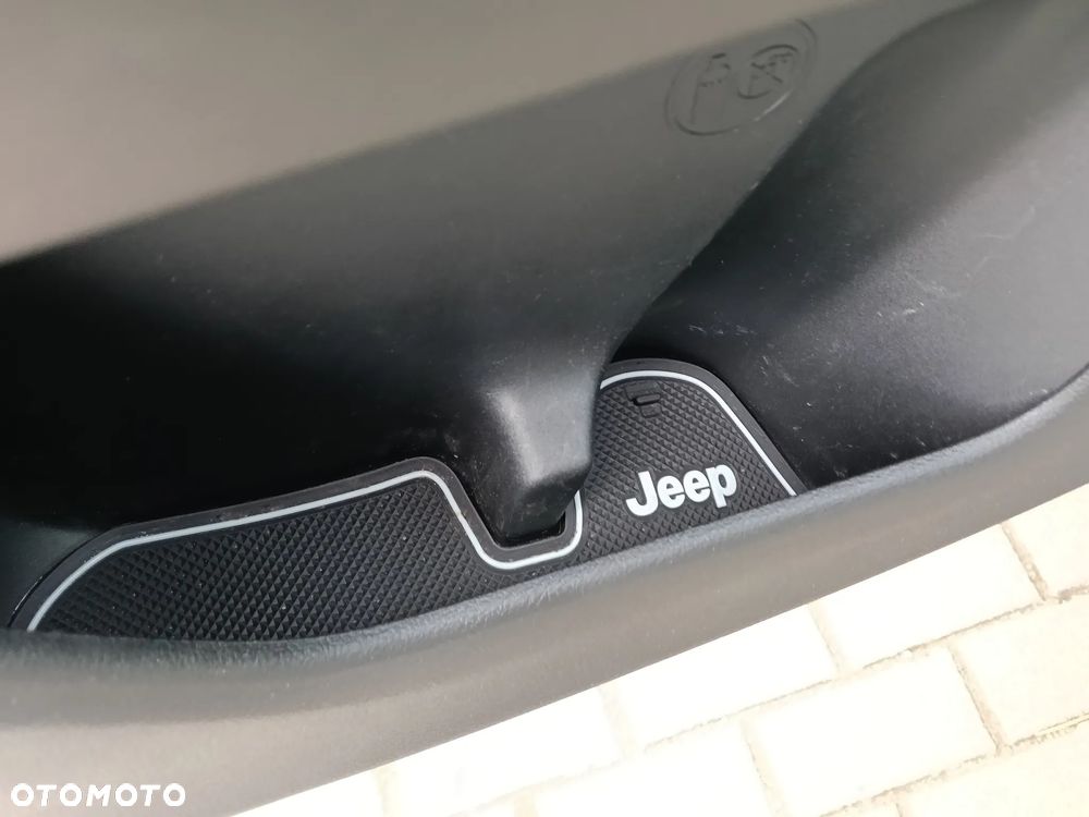 Jeep Compass 1.4 MultiAir Limited - 21