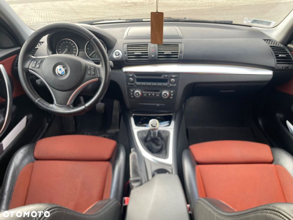 BMW Seria 1 118d - 21