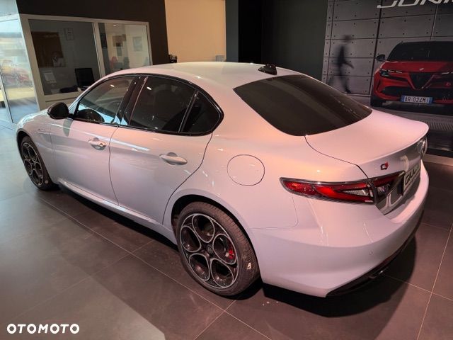 Alfa Romeo Giulia 2.0 Turbo Veloce Q4 - 3