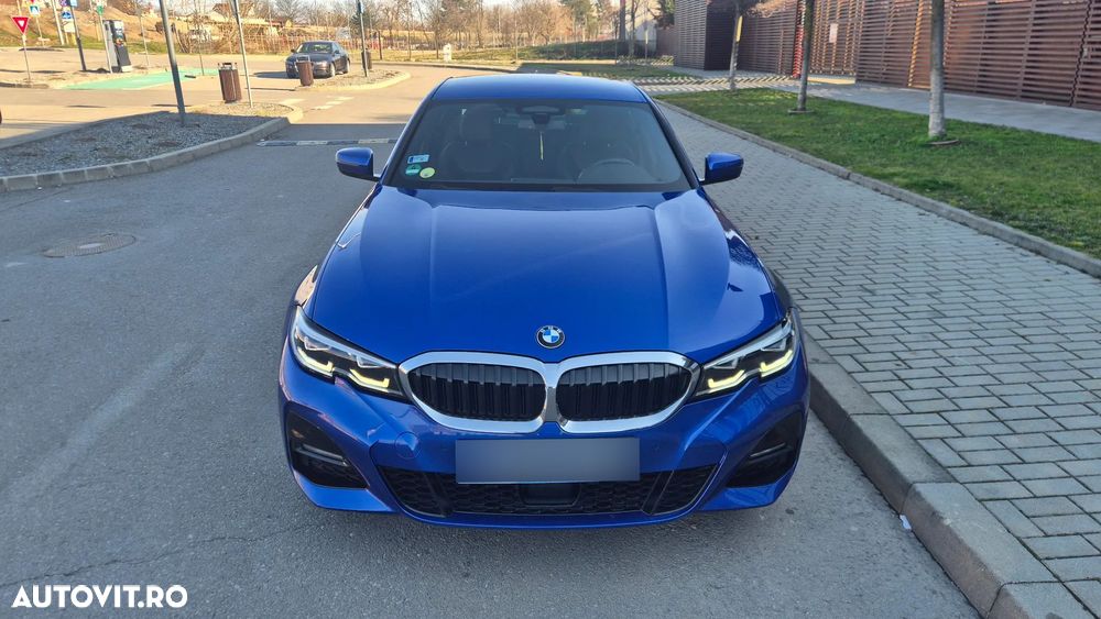 BMW Seria 3 318d Aut. Edition M Sport Shadow - 27