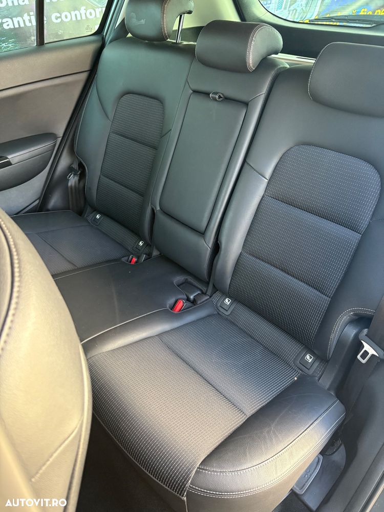 Kia Sportage 1.6 CRDI AWD DCT SPIRIT - 8