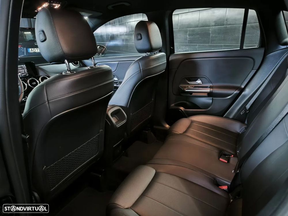 Mercedes-Benz GLA 200 d 8G-DCT Style - 33