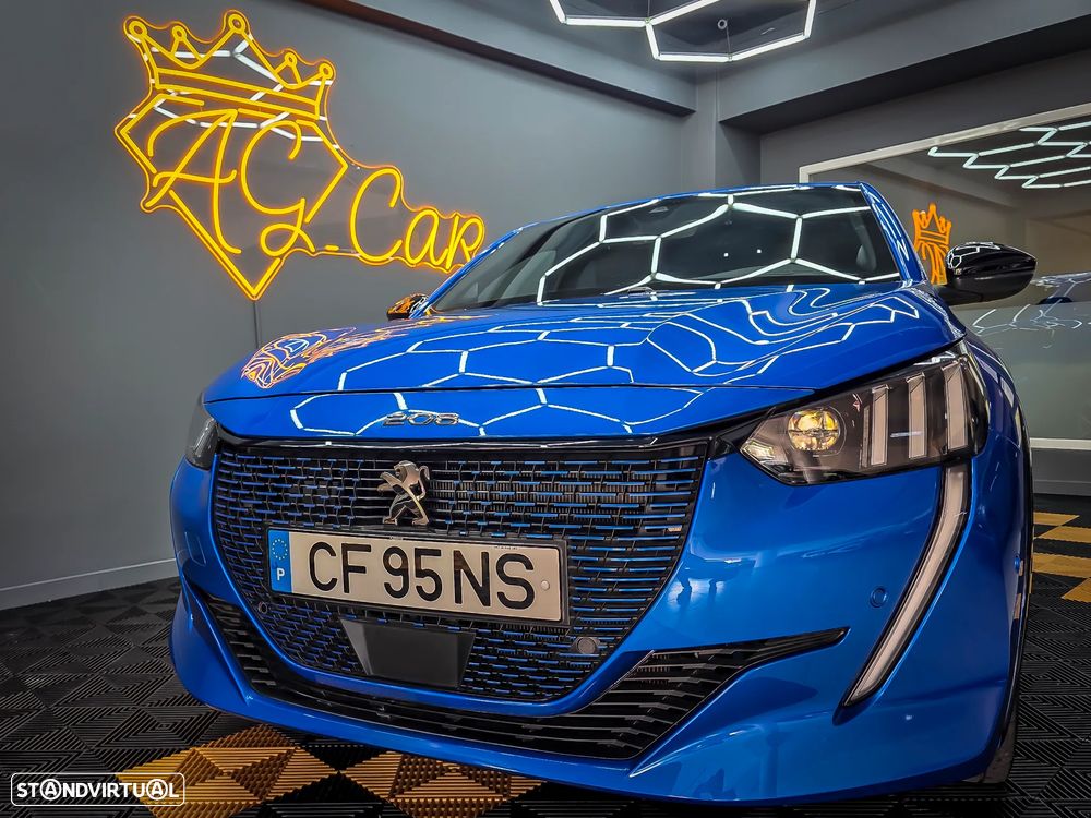 Peugeot e-208 GT Pack - 4