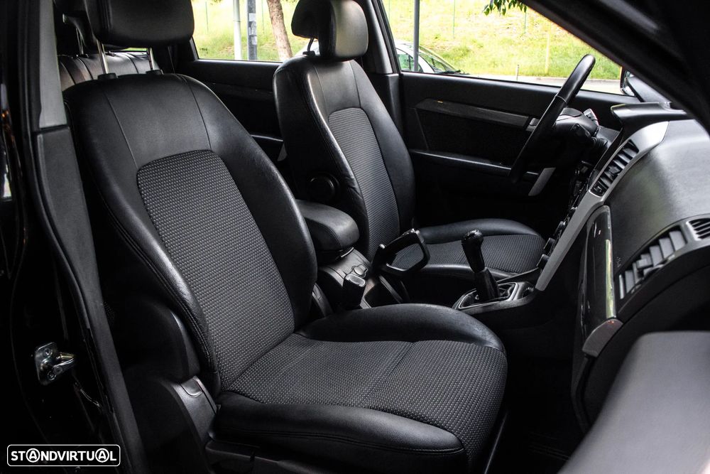 Chevrolet Captiva 2.0 VCDi Seven 7L - 25