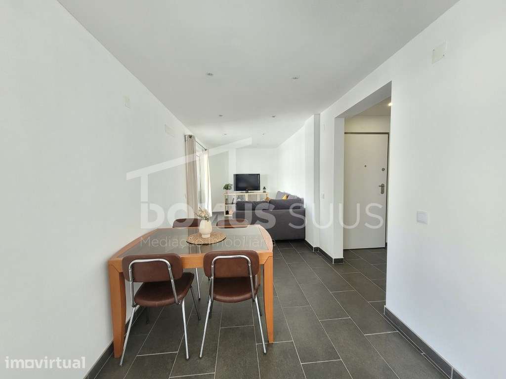 Apartamento T2 renovado no centro de Olhão - Grande imagem: 5/10