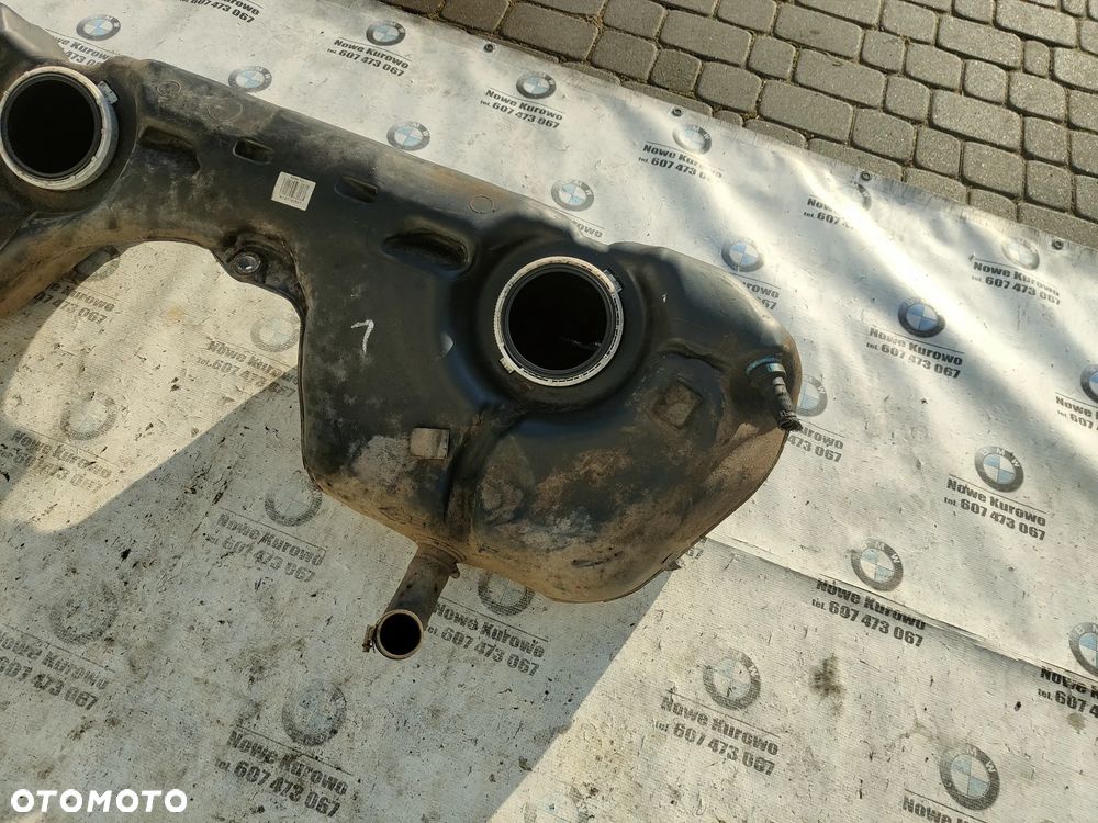 BMW E81 E87 Zbiornik paliwa Bak Diesel 6763843 - 3