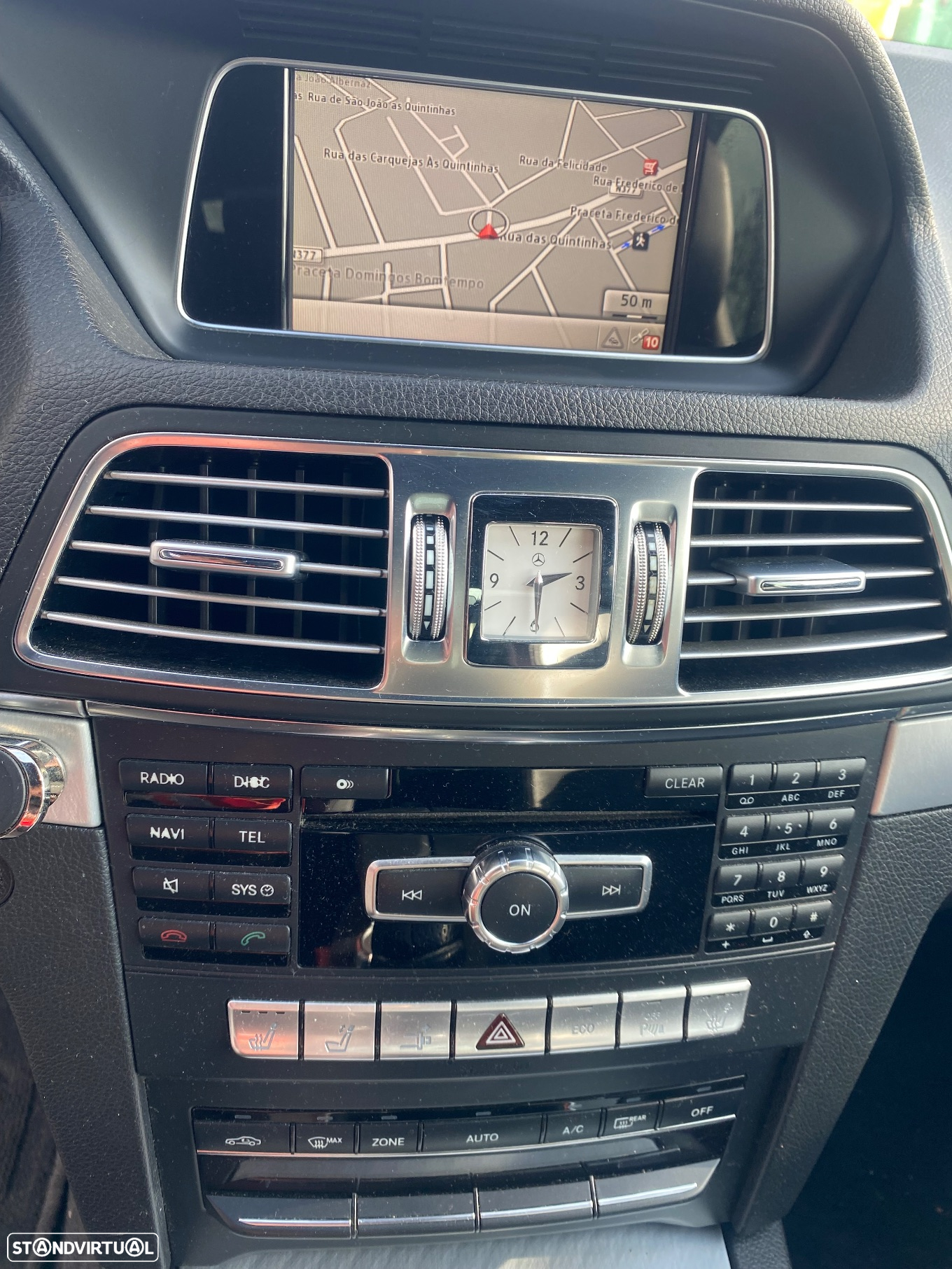 Mercedes-Benz E 220 CDi Avantgarde BlueEfficiency - 22