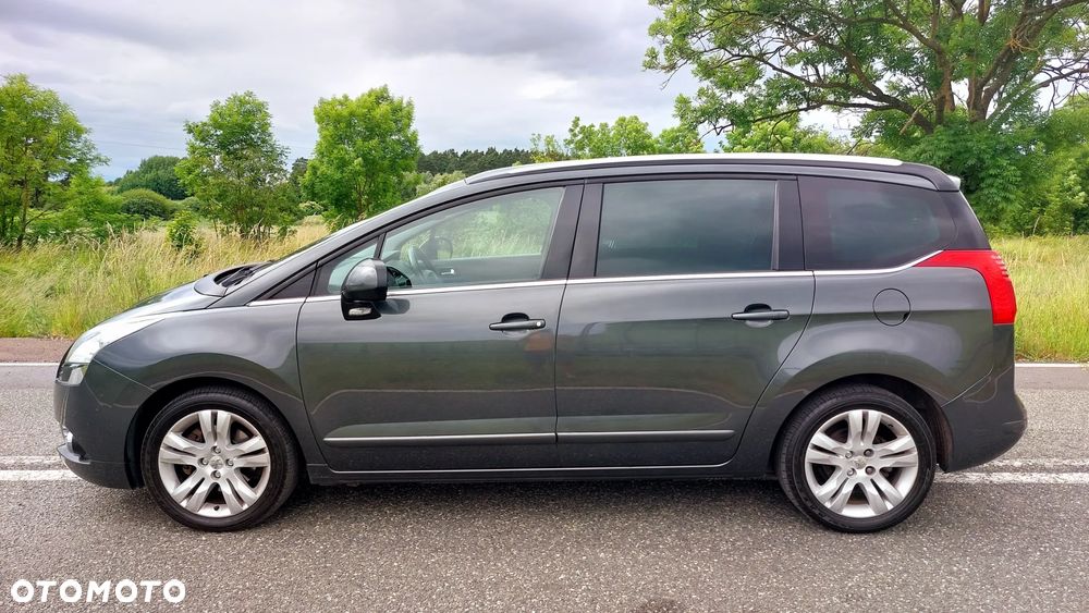 Peugeot 5008 - 4