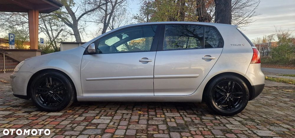 Volkswagen Golf 1.6 Tour Edition - 4