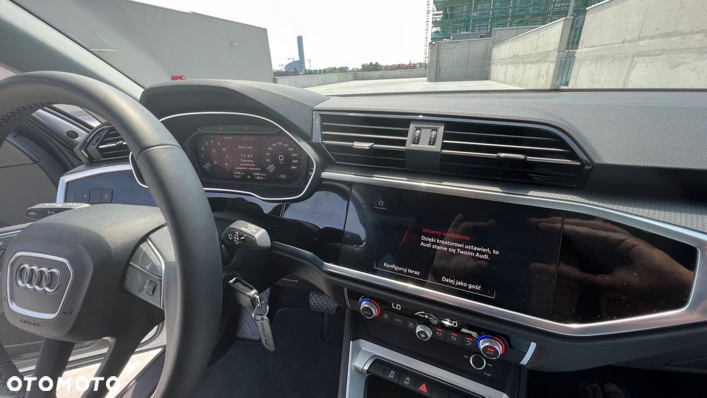 Audi Q3 35 TFSI Advanced S tronic - 28