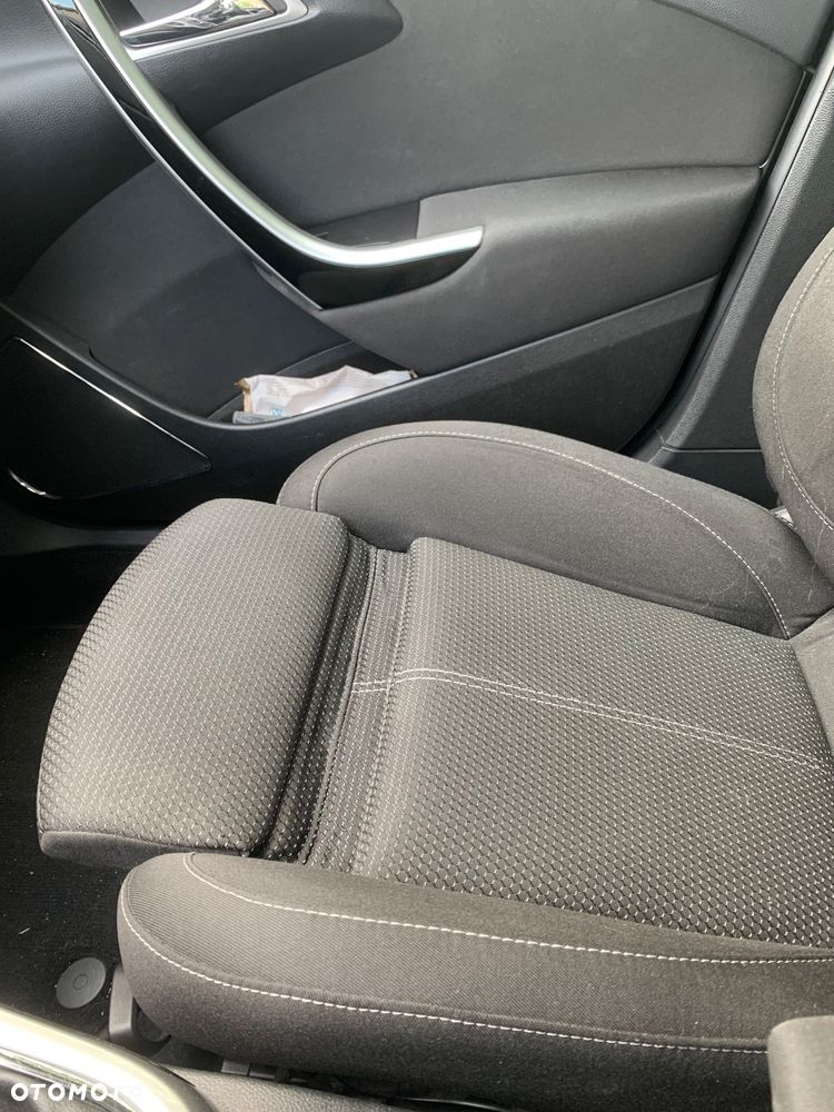 Opel Astra 1.4 T Sport - 11