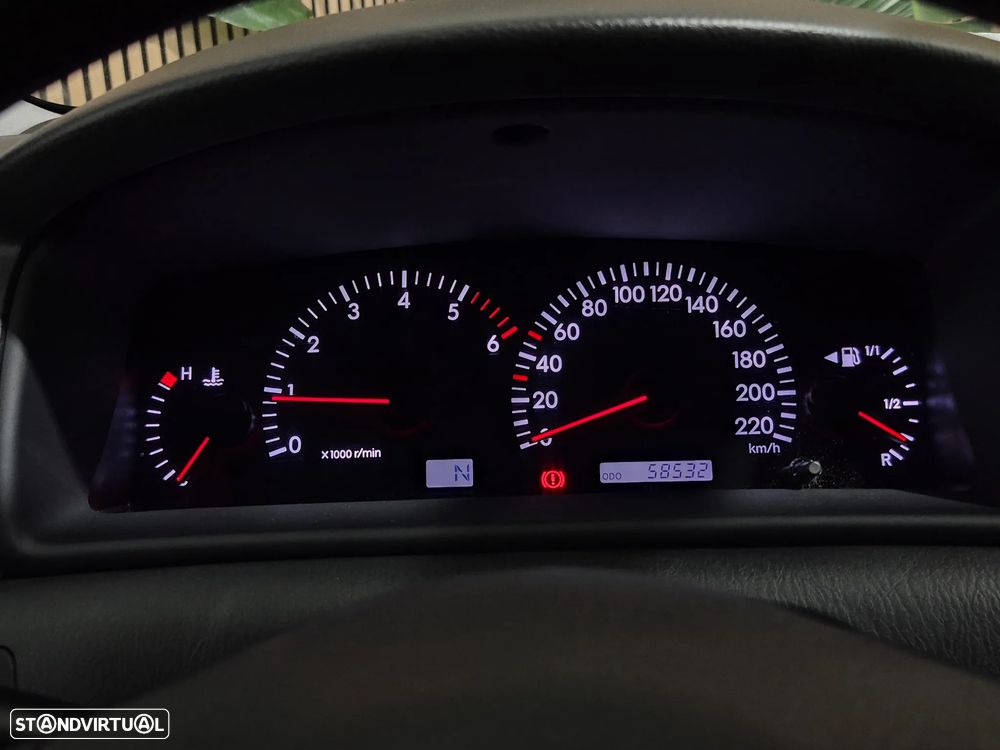 Toyota Corolla 1.4 D-4D MMT Sol - 16