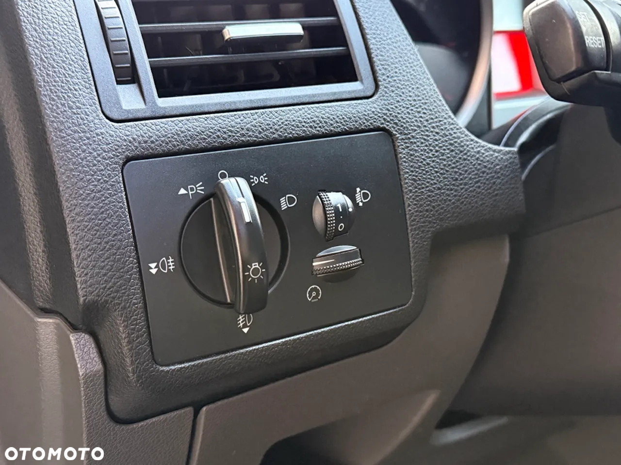 Ford Kuga - 12