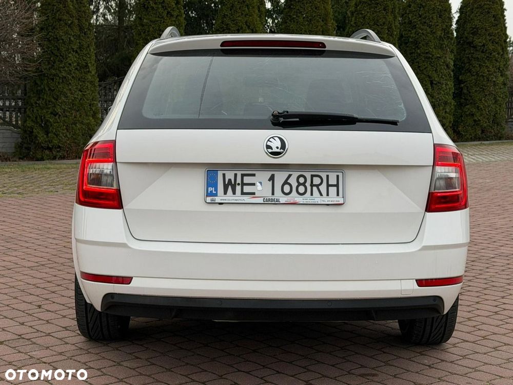 Skoda Octavia 1.6 TDI Ambition - 19