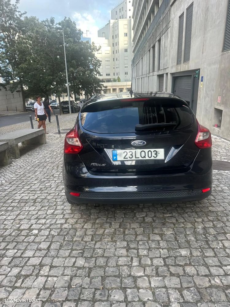 Ford Focus 1.6 TDCi Titanium - 8
