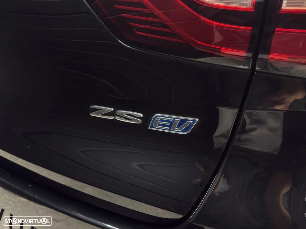 MG ZS EV 44.5 kWh Luxury - 8