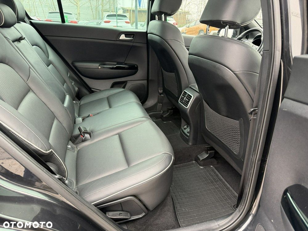 Kia Sportage 1.6 T-GDI AWD DCT GT LINE - 33